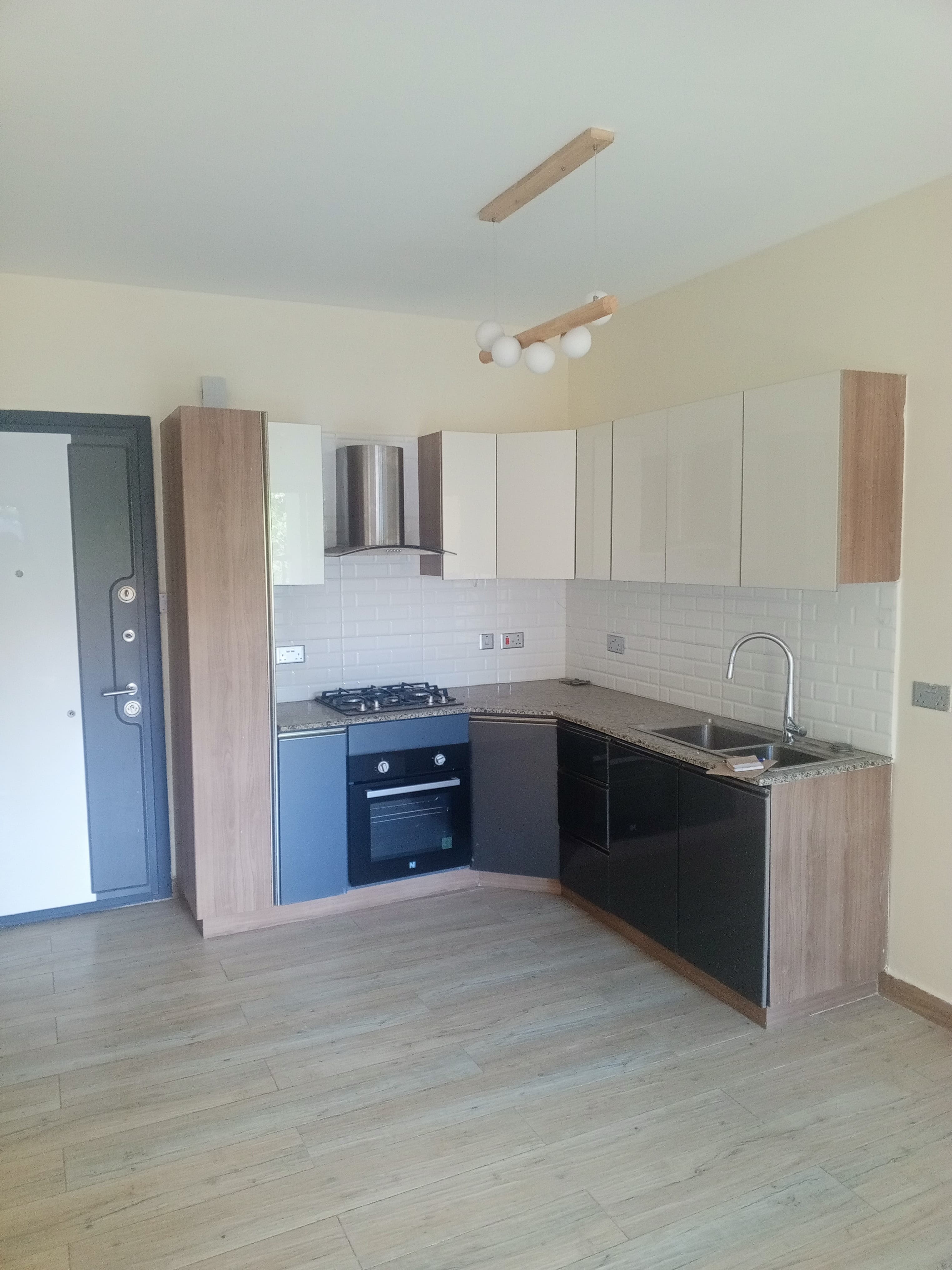 Studio apartment in Kileleshwa — Exterior photo 1 of 6
