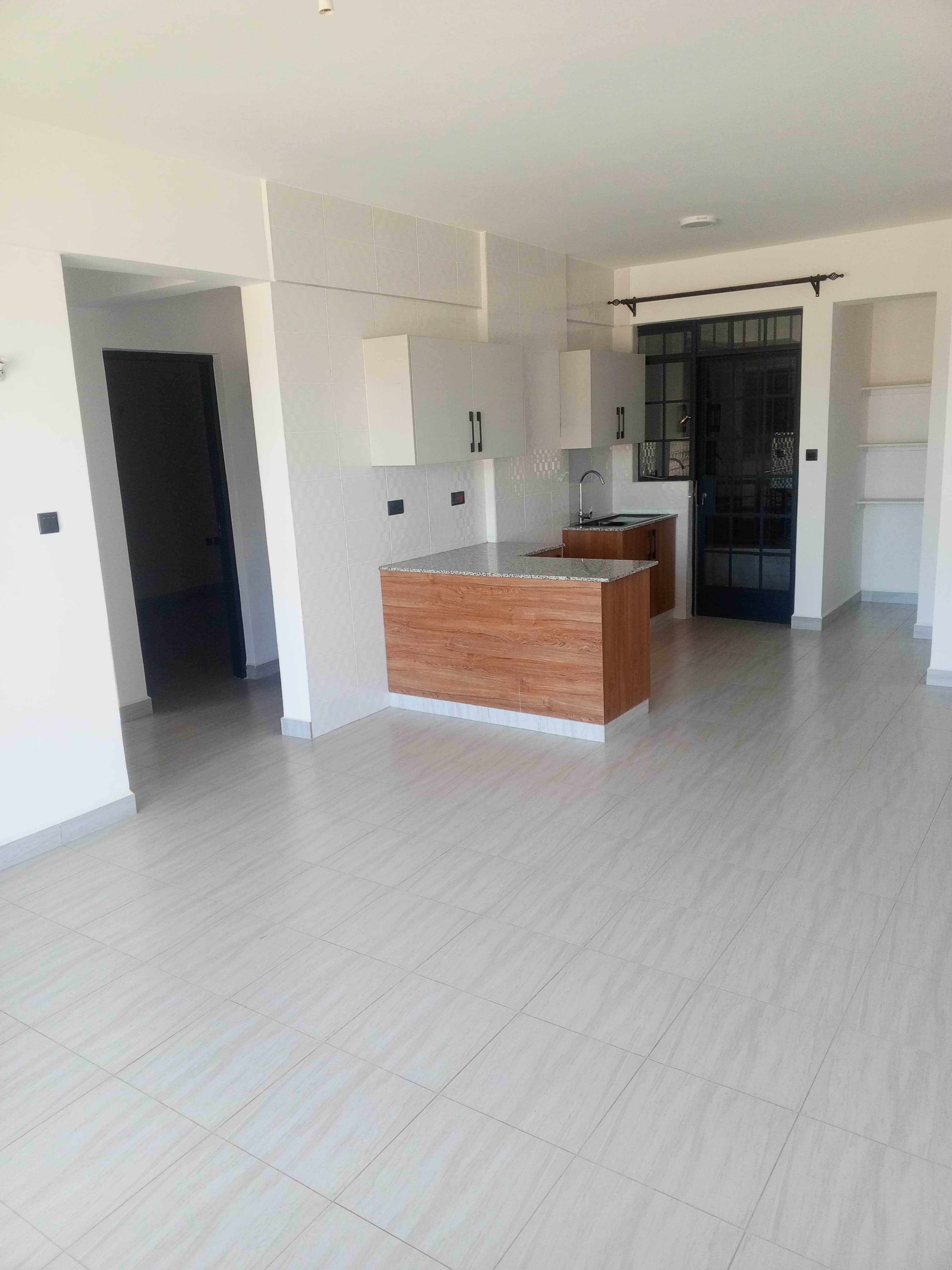 2BR in Ruaka — Exterior photo 1 of 6